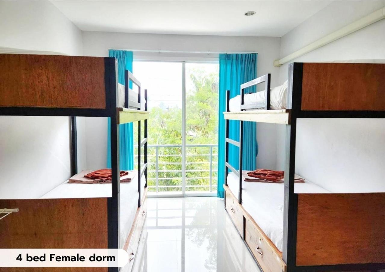 Theppahrak Hostel Khaolak Khao Lak Exteriör bild