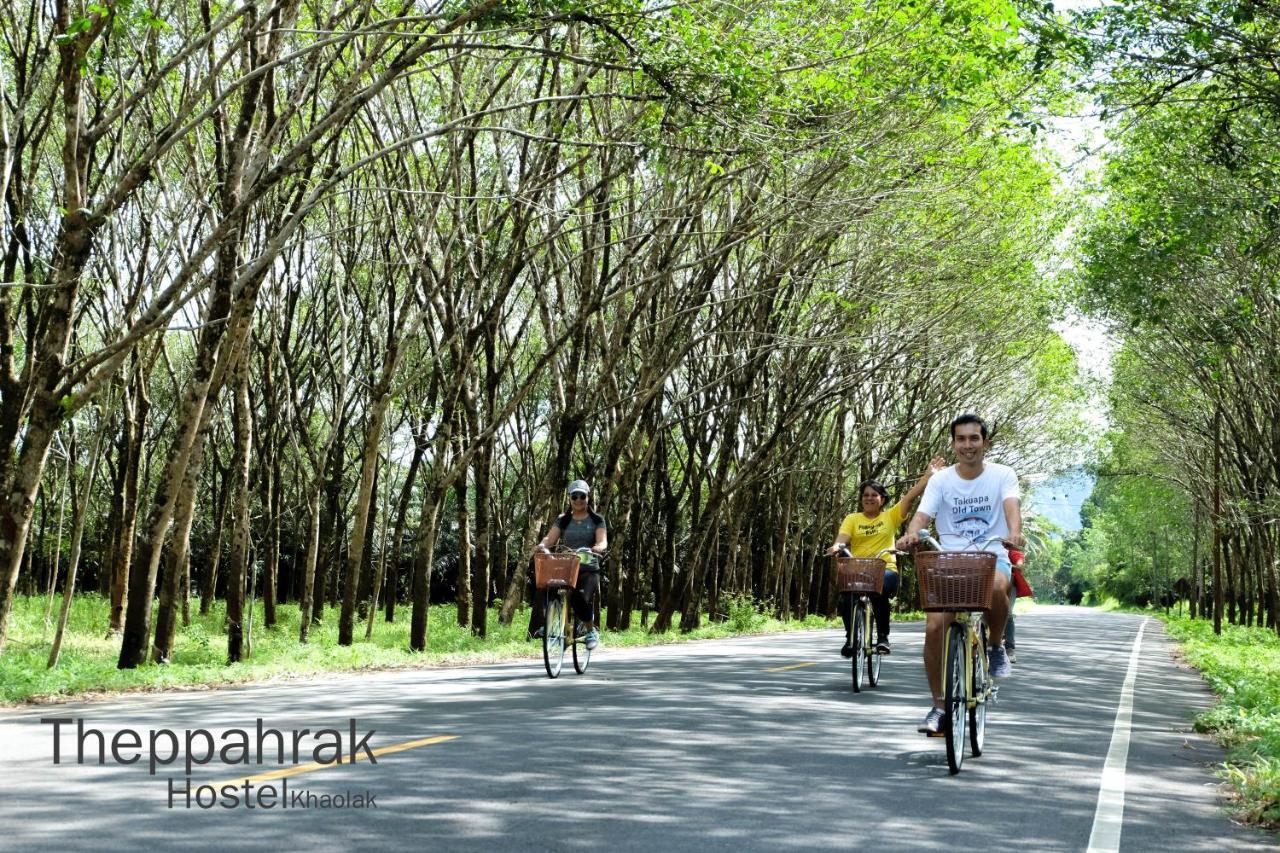 Theppahrak Hostel Khaolak Khao Lak Exteriör bild